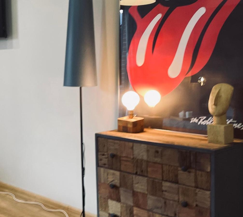 Kazbegi Stylish Apartment Bagian luar foto